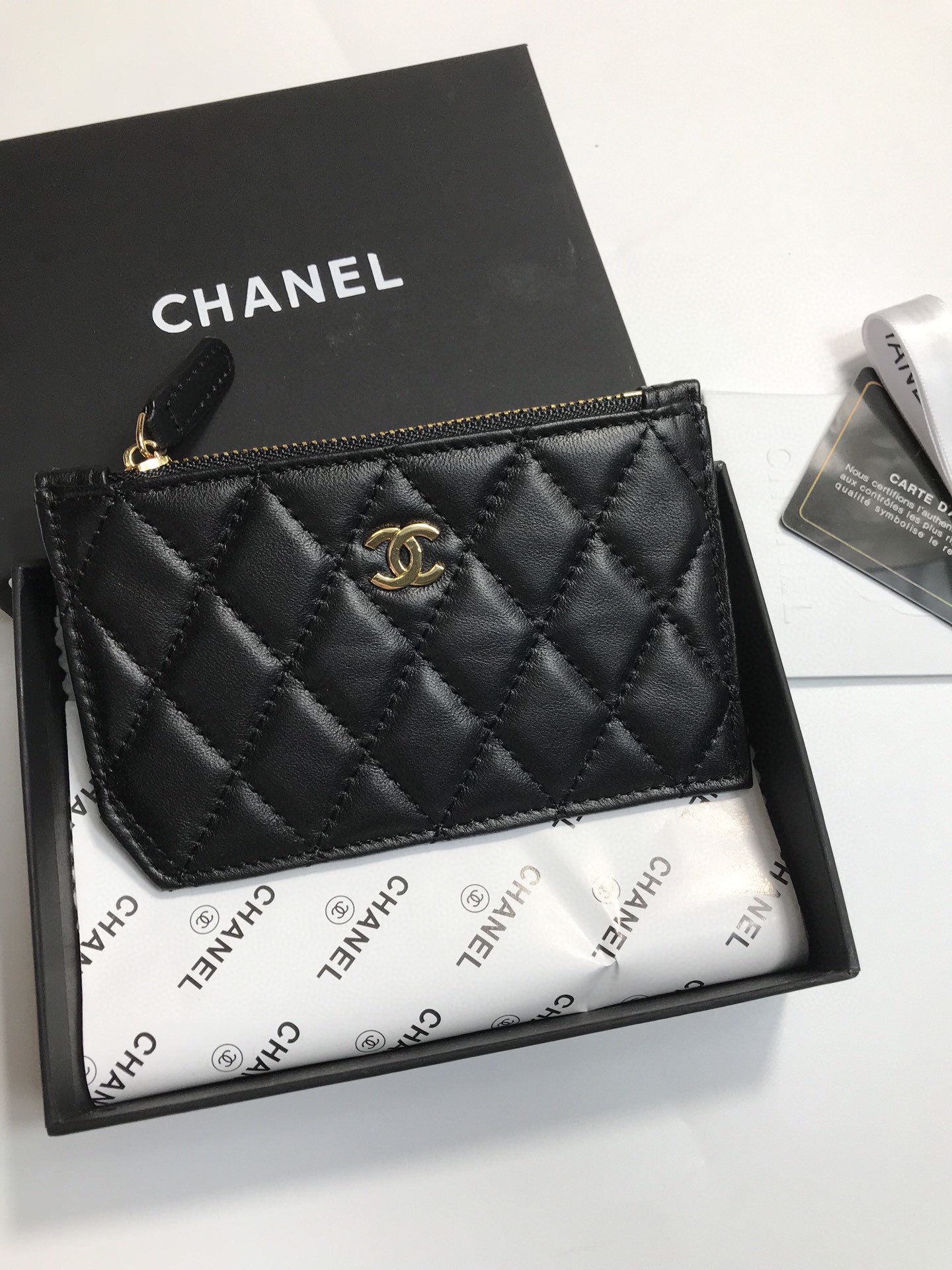 芸能人愛用Chanel シャネル 実物の写真 N品スーパーコピー財布代引き対応国内発送後払い安全必ず届く優良サイト